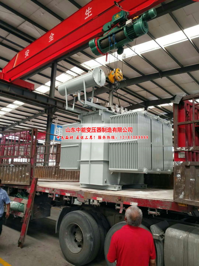 东港S13-4000KVA油浸式变压器